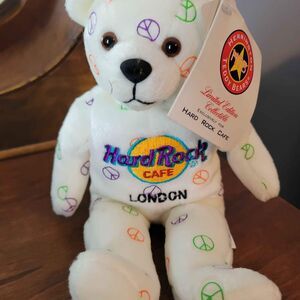 Herrington 8.5" Bear Hard Rock Cafe London Limited Edition Collectible 2005